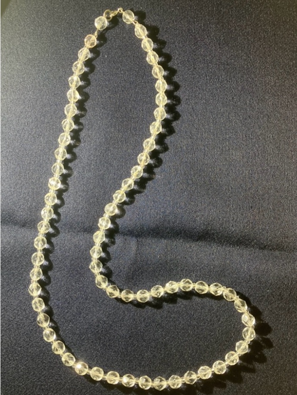 Vintage clear crystal/glass bead art deco necklace